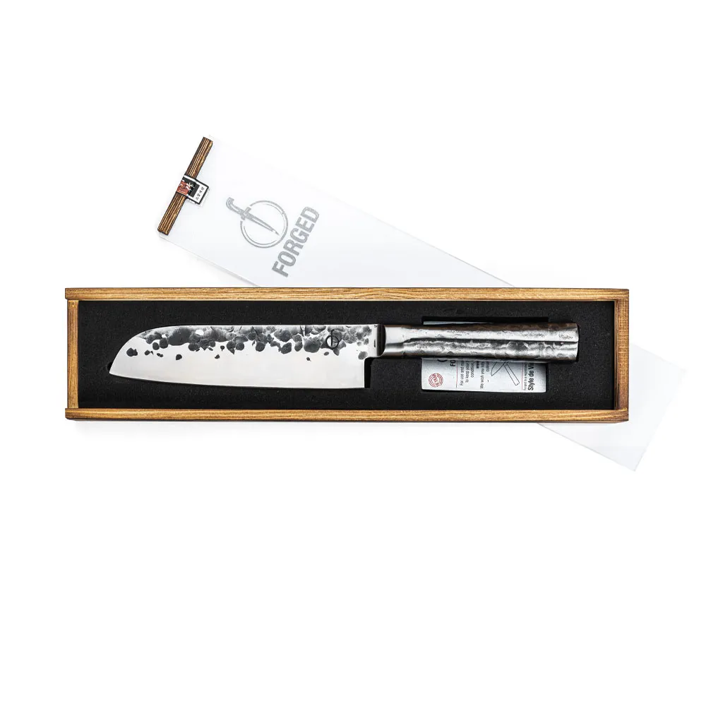 Forged Intense Santoku knife 18cm